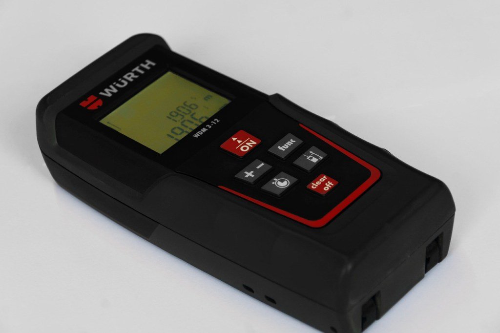 Labelhabitation's tweet photo. Pourquoi est-ce nécessaire pour un professionnel de s’offrir un télémètre laser ? https://t.co/HeerbeTnuy https://t.co/035ZpiPGPM