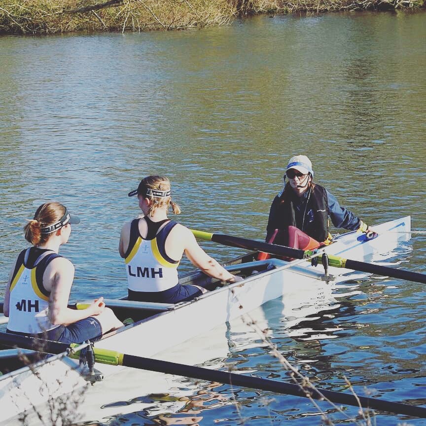 JRuthers49's tweet photo. After yesterday, steering my boat about 2 millimetres away from the bank, I definitely understand why so many coxes end up in the bank. https://t.co/LHYE6t9o4F