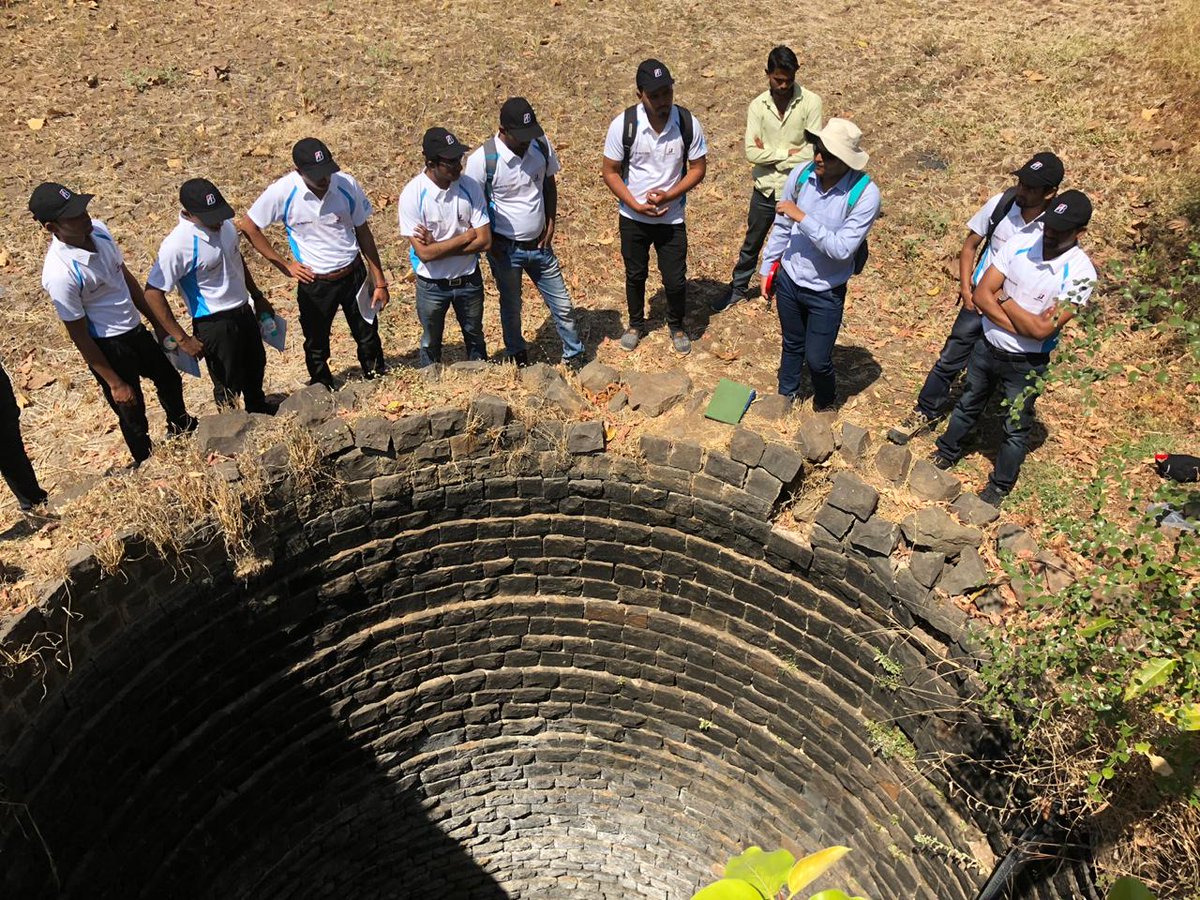 UNICEFIndia's tweet photo. Hello from #Maharashtra!

We’re with the @BridgestoneInd team visiting Ugelwadi village in Pune which uses an automated weather station and water well monitoring its water management throughout the year.

Ugelwadi is 1 of 11 villages supported by Bridgestone. https://t.co/5coSwZ8sOM