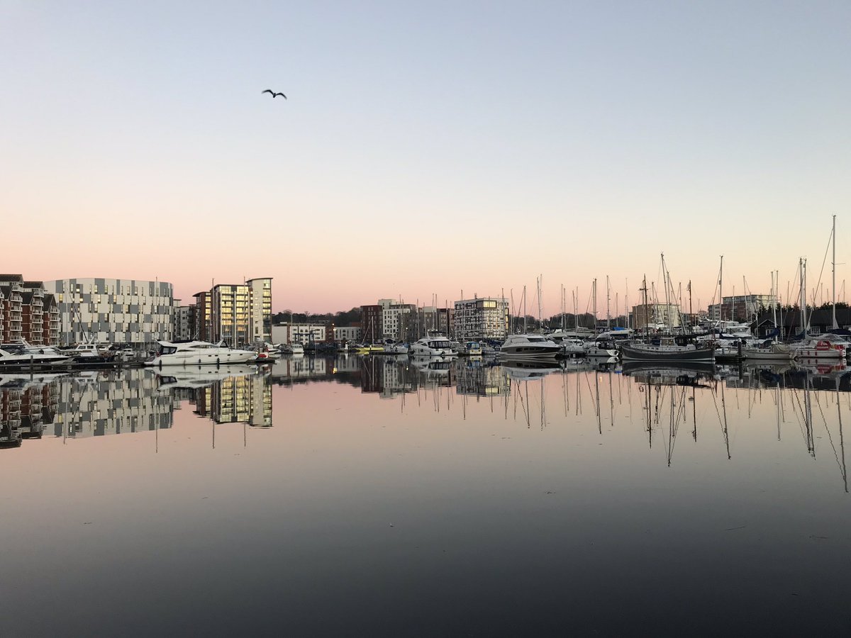 We don't mean to boast, but LOOK AT OUR VIEWS. 

Captured by <a href="/karenannehinton/">karen hinton</a> for our Photo of the Week. Use the hashtag #UniSuffolkPhoto on your Suffolk snaps!

#FridayFeeling #Suffolk