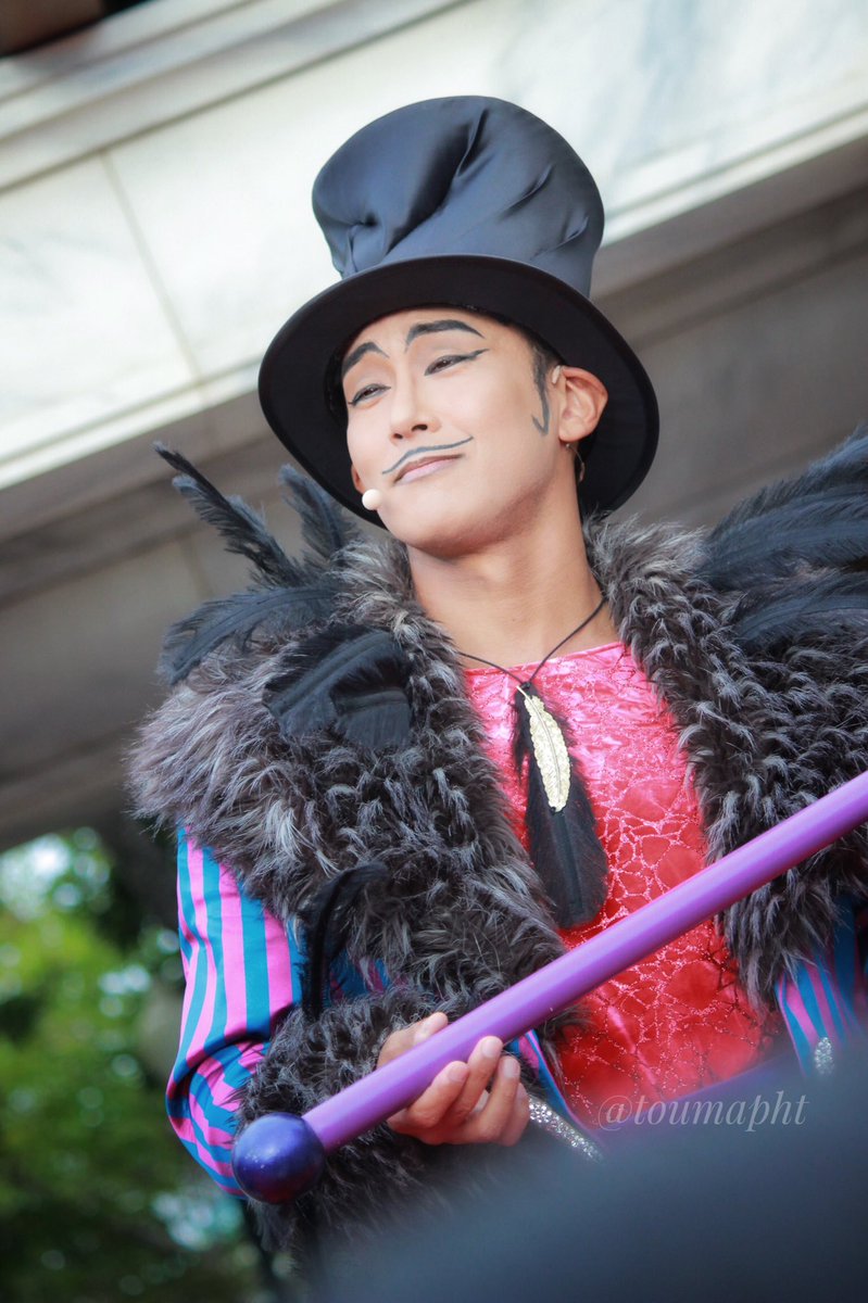 toumapht's tweet photo. 手下 / Mr.V https://t.co/z7fQmSr7CK