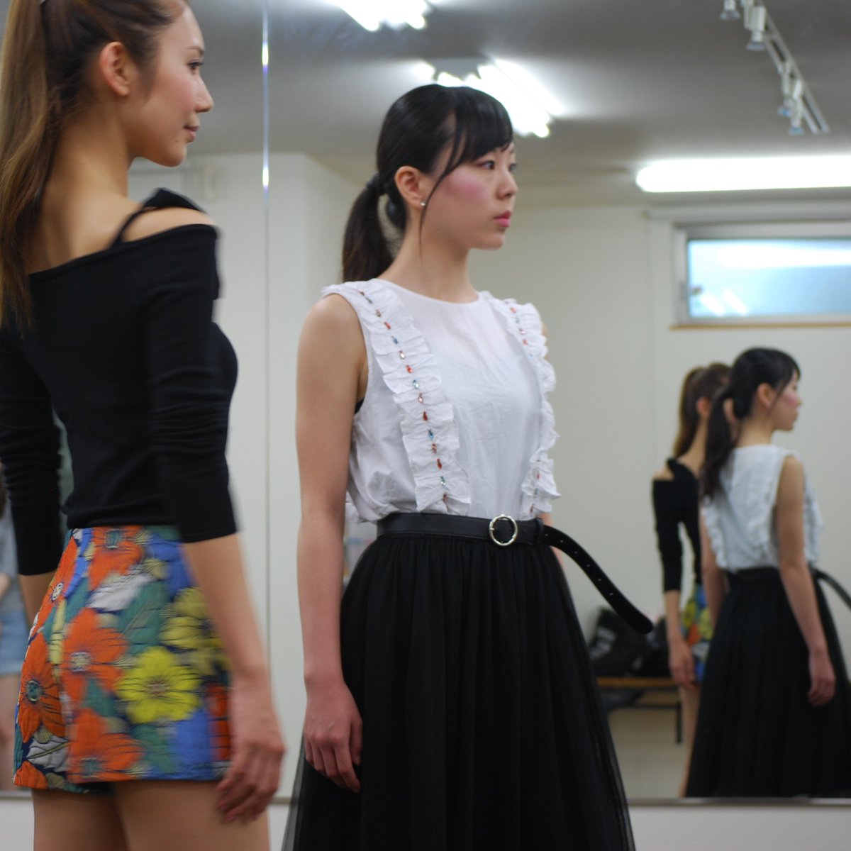 GURREmanagement's tweet image. #WalkingLessons

#モデル募集中
#107-0061
#東京都港区北青山3-12-7-801
#株式会社ギュラ
#モデル募集係
#0334094170

#movie 　#drama　#advertisement #commercial #cm #web  #mv #pv #graphic  #Fashion #mode #magazine
#Bridal #BridalShow

#TOKYO
#GURREmanagementy