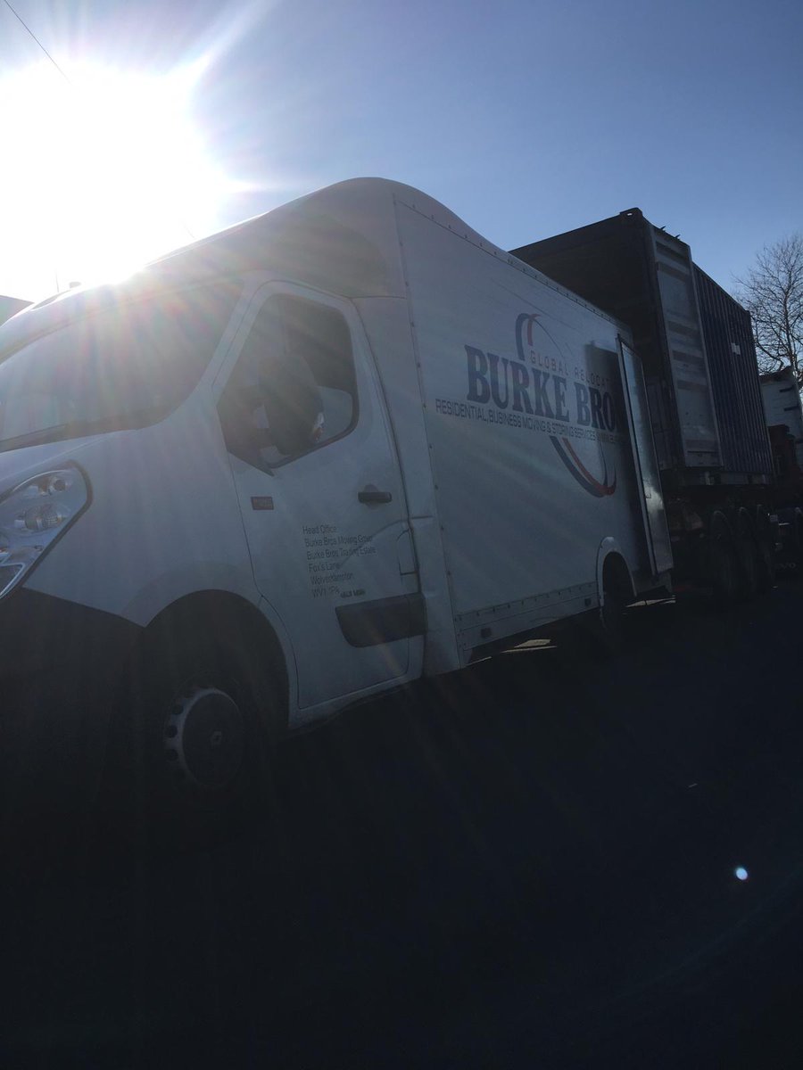 BurkeBrosMoving's tweet image. All the best to our next customers on the move from Willenhall, leaving the February sun behind for the sunnier climes of Famagusta, Cyprus. All household effects carefully export wrapped and on their way!

#MovingToCyprus #InternationalMoving #ExportWrapping