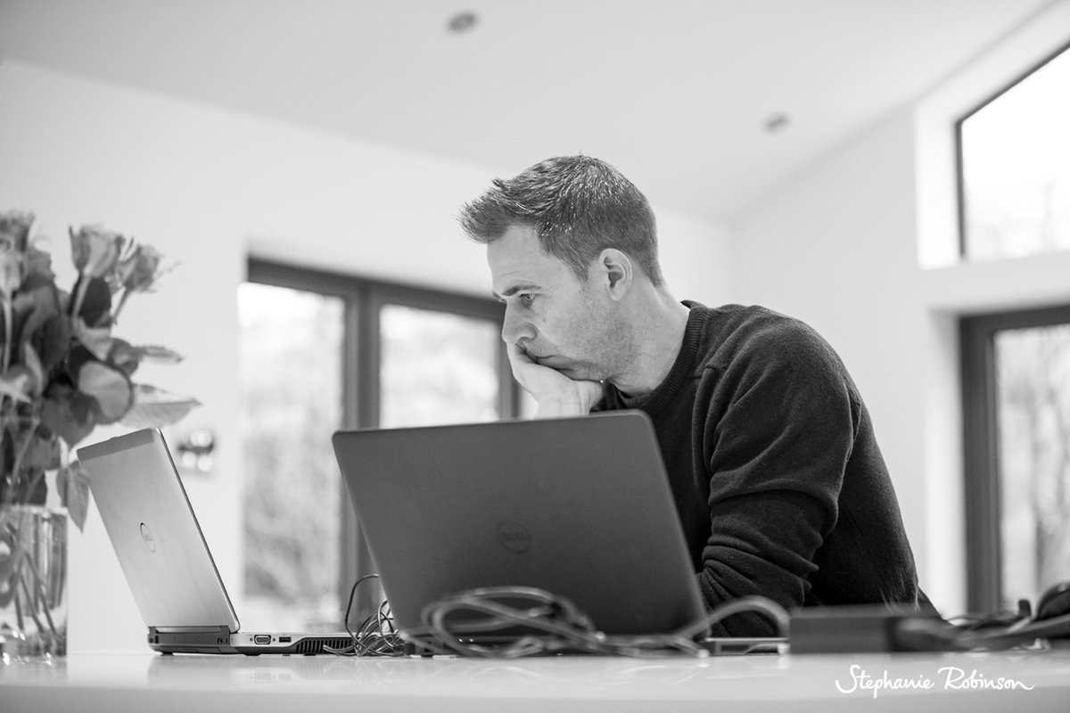 PhotographerSJR's tweet photo. OK so my husband informs it's "really distracting" me doing this when he's trying to work. Hmmm, click click click 🤪 #portraitphotography #commercialphotography #mystudio #bnw #bnwphotography https://t.co/zB9qUCYpym
