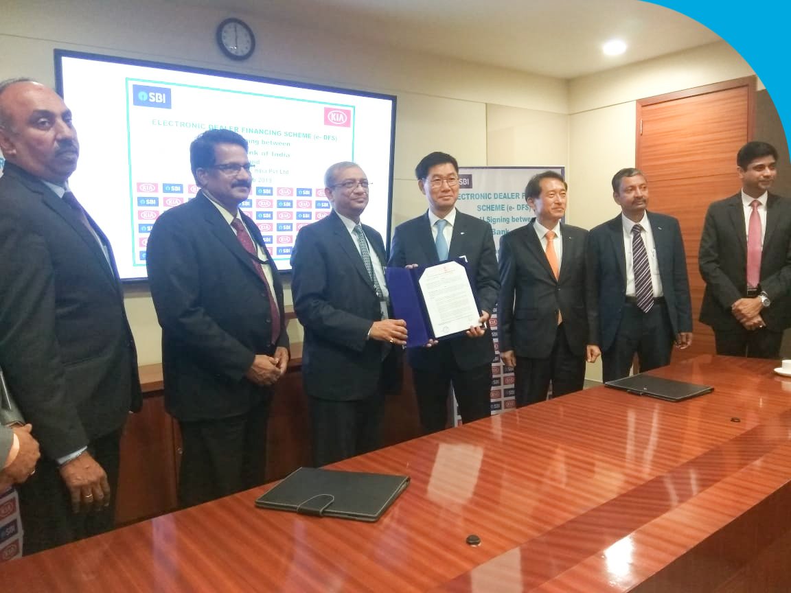 TheOfficialSBI's tweet photo. SBI and KIA Motors India Pvt. Ltd. executed an MOU to provide wholesale inventory finance to dealers of KIA Motors, through SBI's path-breaking Electronic Dealer Financing Scheme (e-DFS).
#SBI #StateBankOfIndia #KIAMotors #FinancingScheme #MOU #DigitalBanking https://t.co/Mt6SbJ4esE