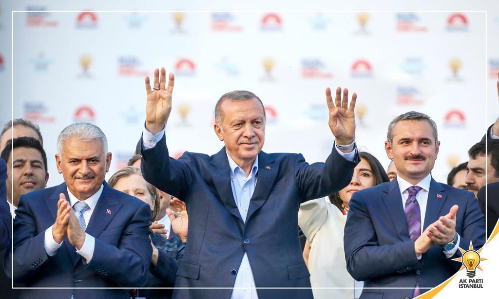 bayramsenocak's tweet photo. İstanbul Bizim İçin Bir Aşk Hikayesi https://t.co/F7KsIJcZoF