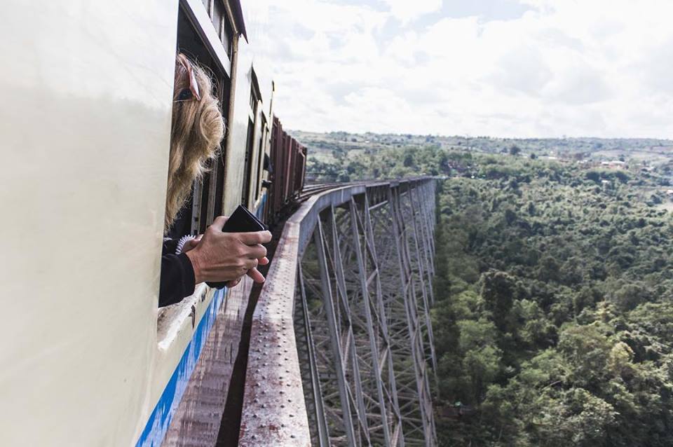 VisitMyanmar_MM's tweet photo. Be exhilarated by looking down the valley under the Gokteik Viaduct from the train window.
Thank you for your photo @kelsiespassport
#MyMyanmar #MyanmarBeEnchanted #Be_Enchanted
#travel #train https://t.co/osJIvz59nS