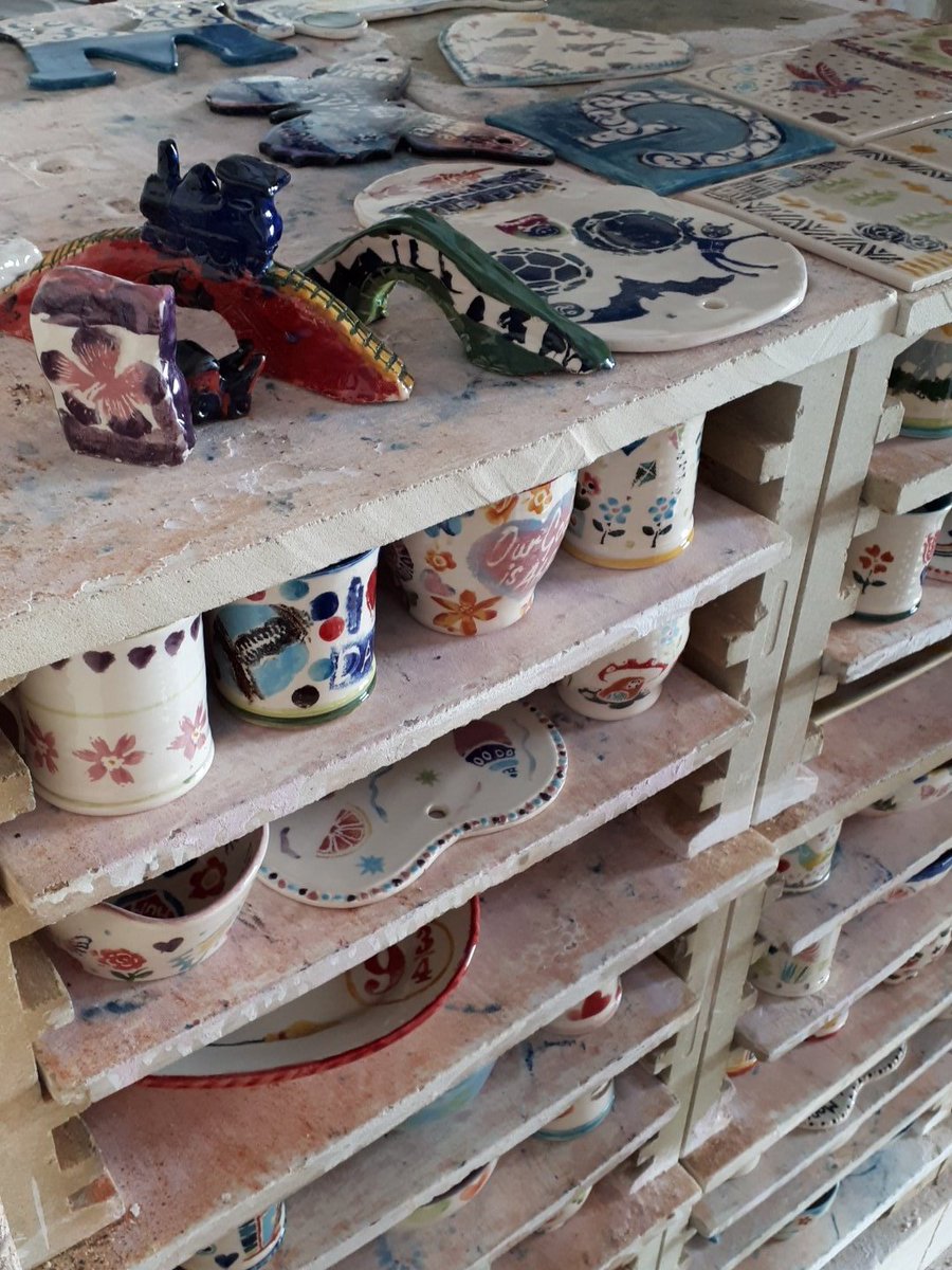 eden_pottery's tweet photo. This mornings kiln load to be collected by our creative customers. #belfasthour #Belfast #onlinecraft #craftbuzz #paintpottery https://t.co/GkowqwAUYt