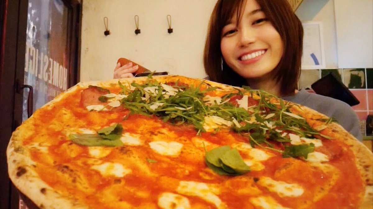 ゆきりぬ ロンドンでひとり巨大ピザを食べる女 T Co Ibggbh4tq4 今日の動画です ロンドンクオリティすごい