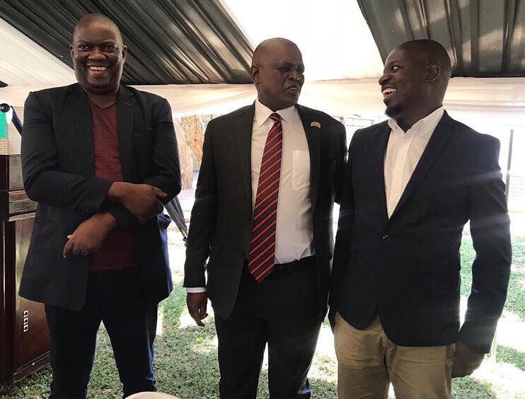 OfficialMasisi's tweet image. Remember when I ascended to the Presidency in April 2018, I made a pledge to the media that I would have a lot more engagements, to continue building stronger relations with them &amp;amp; improve their working environment. #MokgweetsiWaLona #MovingBotswanaForward #GoMasisi 🇧🇼