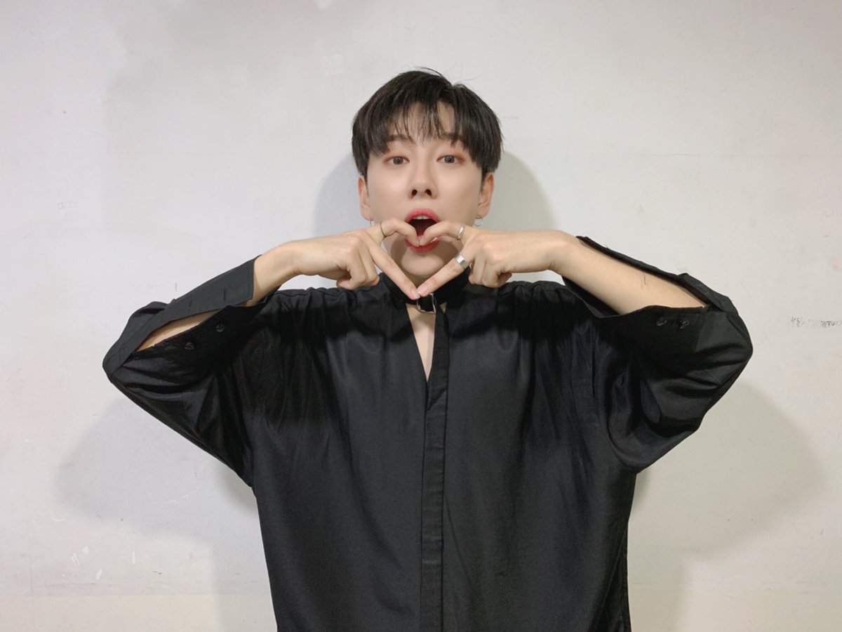 RTH_officialtwt's tweet photo. [🎂]

대장람쥐🐿 효니의 첫 팬미팅 'biRTHday party' 모두들 즐거운 party 즐기셨나요⁉️ 토리단 여러분의 사랑 가득 담긴 함성과 응원 덕분에 너무나 즐겁고 행복한 시간이였습니다! 항상 너무나 감사하고 사랑해요💛╰(*´︶`*)╯💛

#노태현 
#ROHTAEHYUN 
#biRTHday
#biRTHday_party https://t.co/z1JiUqo9XJ