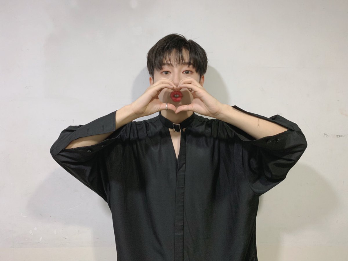 RTH_officialtwt's tweet photo. [🎂]

대장람쥐🐿 효니의 첫 팬미팅 'biRTHday party' 모두들 즐거운 party 즐기셨나요⁉️ 토리단 여러분의 사랑 가득 담긴 함성과 응원 덕분에 너무나 즐겁고 행복한 시간이였습니다! 항상 너무나 감사하고 사랑해요💛╰(*´︶`*)╯💛

#노태현 
#ROHTAEHYUN 
#biRTHday
#biRTHday_party https://t.co/z1JiUqo9XJ