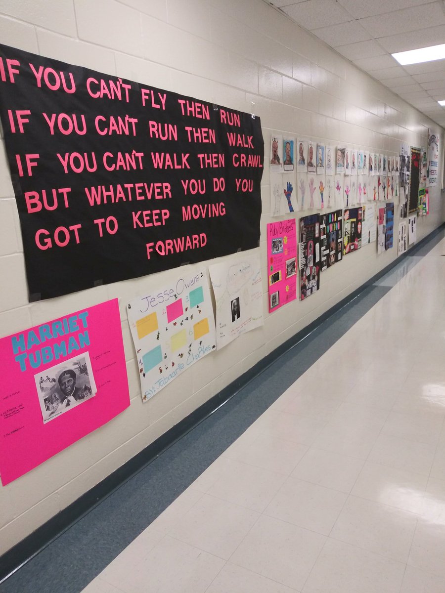 beachteach49's tweet photo. Late to post..our class projects celebrating Black History month @julieleemurray @CScottWAE1 @JoanJplav @Joselyn7Ortiz @Princess_LisaLu @MichelleMaclin @CarolSullo @Katerrybte @WoodwardStars https://t.co/ONFYCWkqkr