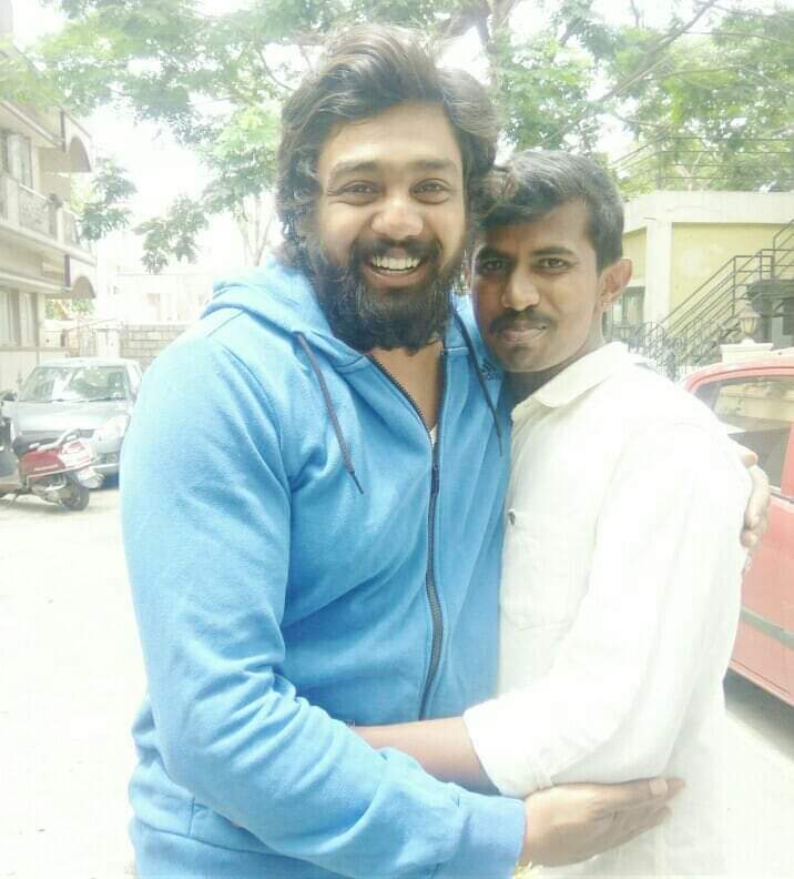 ShekarTeamDS's tweet photo. Namma #BOSS 💗
ACTION PRINCE @DhruvaSarja ANNA 😃😊😍😍😍
#MANOFMILLION_GOLDEN_HEART
Waiting For #POGARUUUUU 💪👈
JAI HANUMAN 💪#DS_TEAM https://t.co/N4bRySTKWN