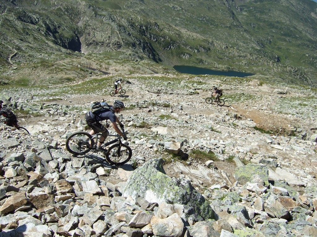 AWE365's tweet photo. From the Pyrenees to the Alps and Corsica to the Central Massif, 9 of the best multi-day MTB tours in France: https://t.co/Sn4srzaPpR
#MTB #MountainBiking #France #MTBTouring #MTBTour https://t.co/qd2R7oFUEZ