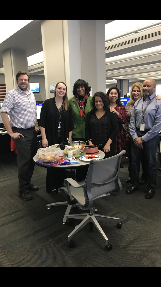 Dbw7474242's tweet image. CSS Team got Soul!
Celebrating Black History Month with various cuisine. Mmmm Mmmm Good!
@weareunited #BeingUnited #CustomerSolutions  See you soon for our March “Green” celebration. #Core4 Caring and Sharing.