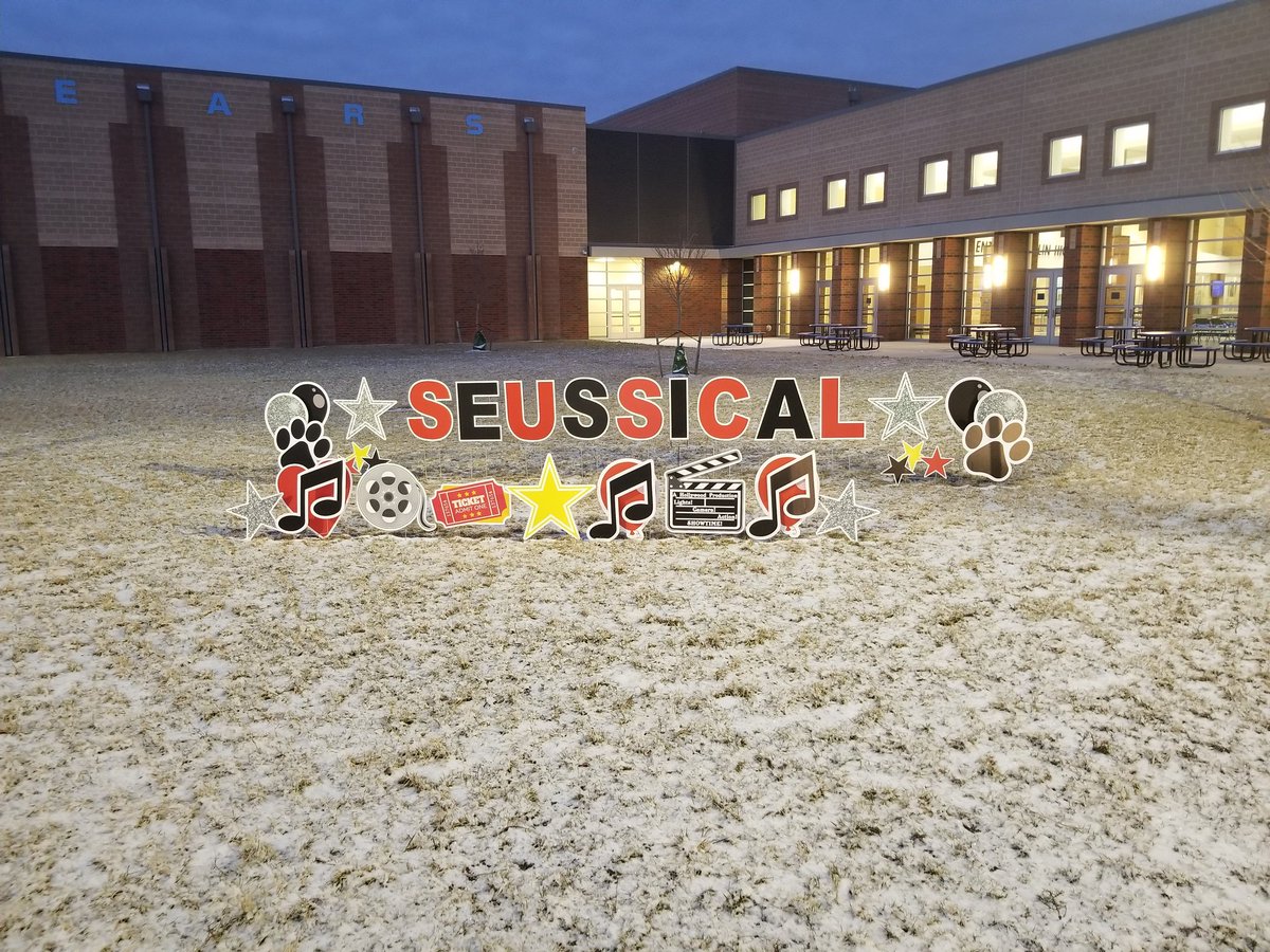 I'm excited to watch our bears preform this weekend! Berlin Pride!