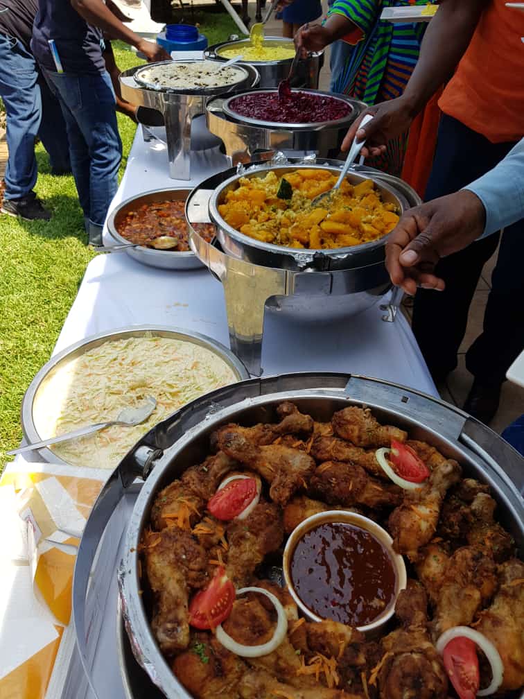 mcCaillou_10's tweet image. Funi Raphunga RT so that South Africa can taste good food 🍲 #Funis you can book him for any event