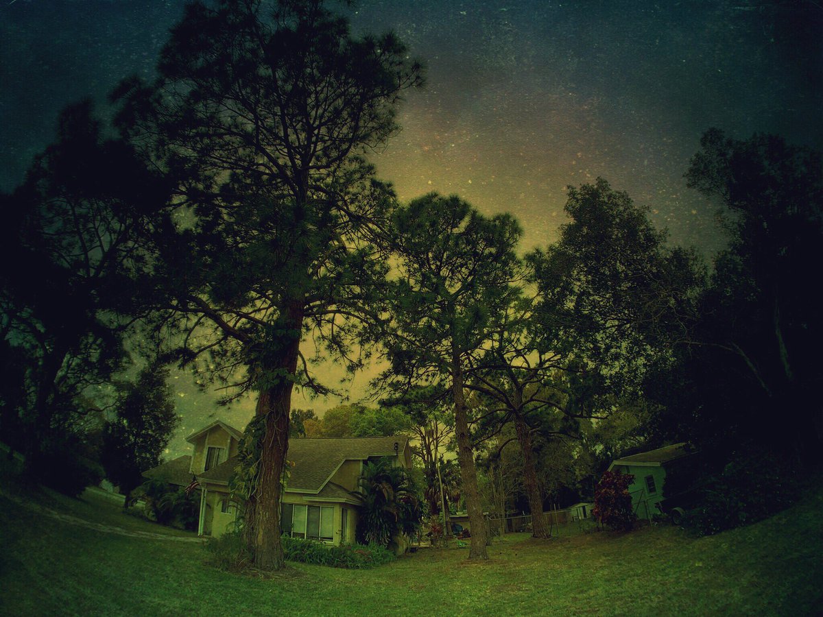 coyne1848's tweet image. #mobilemasters #retroluxers #retroluxaholics #mobileartistry #mobiography #iphoneart #momentlens #momentfisheye #nocturne