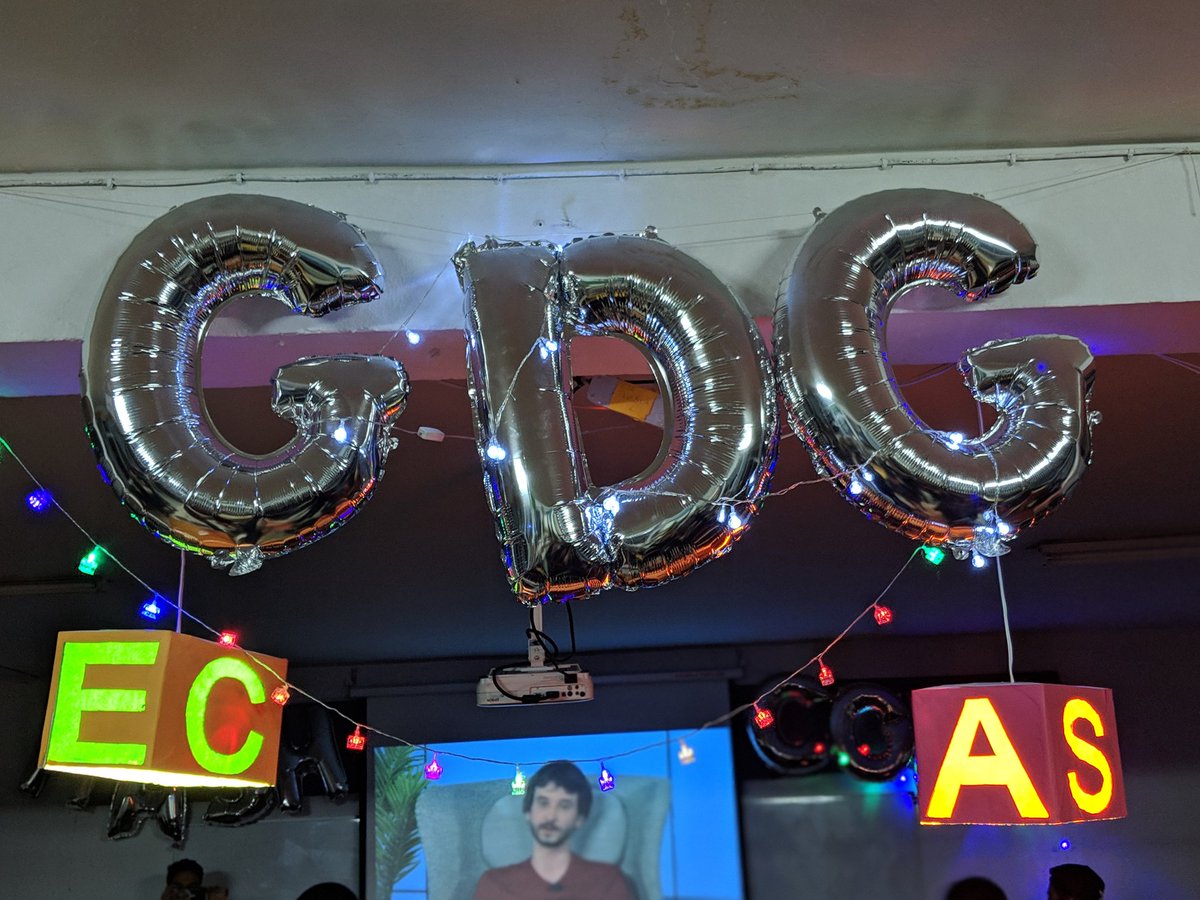 GDG_Algiers's tweet image. Just a lovely coding atmosphere! 😍 At #GDGAlgiersHub for #HashCode competition! The hub was set on 🔥 with excitement!
#Hashcode2019 #GDG #GDGAlgiers