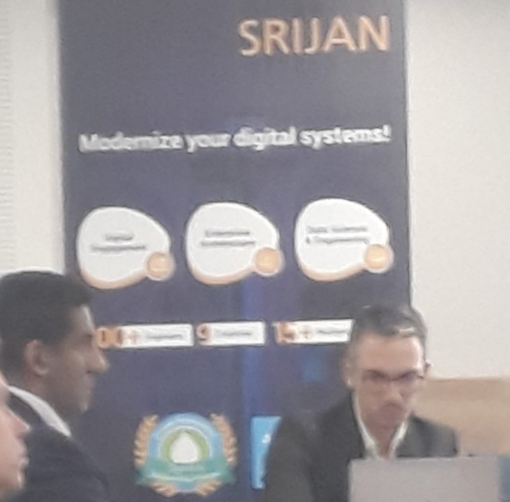 Srijan's tweet image. Glimpses from some amazing sessions on the CxO Day at @DrupalcampLND. If you&apos;re here, do catch up with @rajatelTRIP at the Srijan booth!
#Drupal #DrupalCampLondon