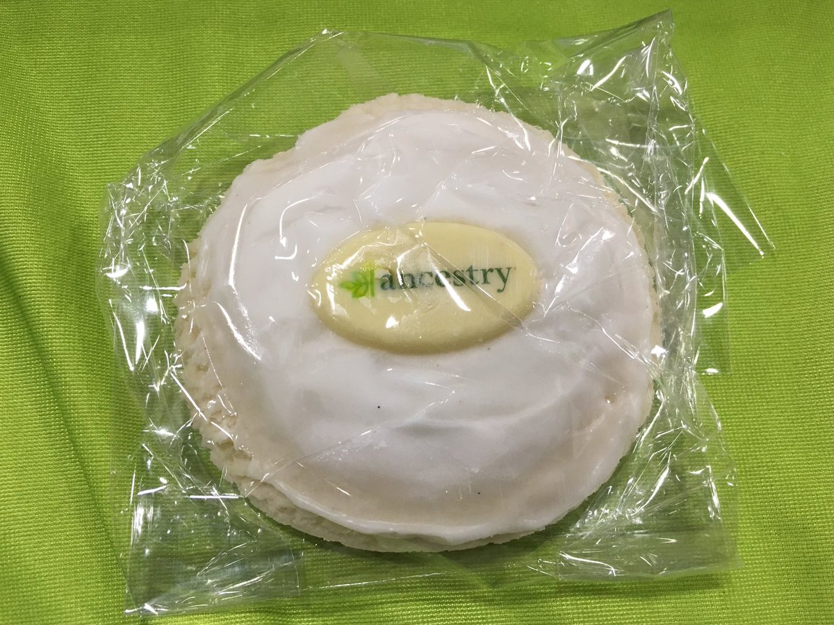 ProGenealogists's tweet image. Did we mention we have cookies? #Rootstech2019 #RootsTech