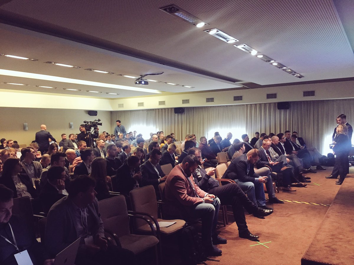 dookpro's tweet photo. As SoDA co-founder, we are glad to see such a great event for IT top management here in Lodz, Poland. From building effective teams to modeling your core business, we’re only halfway through and our heads are already full. #businessgrowth #foundersmeeting #sodapl https://t.co/iEzPS0w9mK