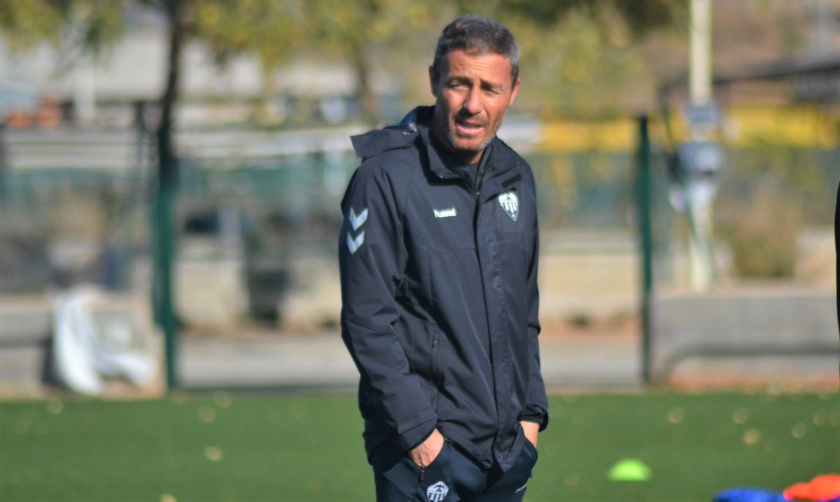 CDCastellon's tweet photo. .@0scarCano: "Hay que salir al campo con ambición"
https://t.co/UjypHDnUsy
#PPO https://t.co/4EGickBkKk