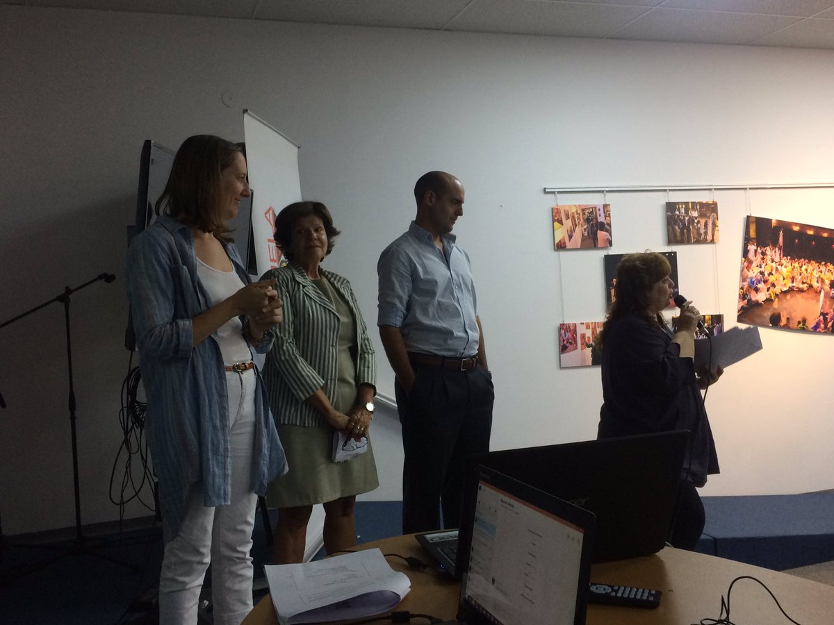 DL_Claeh's tweet photo. Defensa de trabajos finales  Gran cierre del diploma Liderazgo y gobernanza del desarrollo local inclusivo y sostenible #EscuelaGobernanzaSanJose #intendenciaSanJose  @claeh_uy #ICEDEL #Praxis https://t.co/cGRh1Qp61X