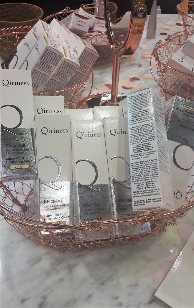 DAMESKARLETTE's tweet photo. NEW POST : Beauté avec les deux nouveautés de chez Qiriness :
https://t.co/x8HahQImtx #beaute #beauty #soin #soins #qiriness @Qiriness_France https://t.co/DonjMZGicv