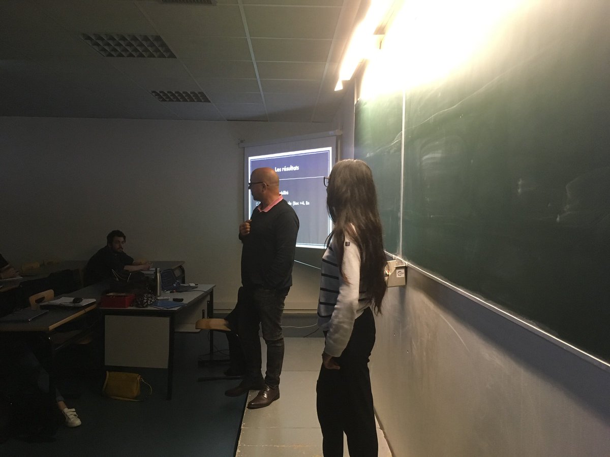 code_bzh's tweet photo. @LoicbernardLp et @NNaleny en témoignage de la formation Devops-Bizdev de @code_bzh @isenbrest avec le soutien de @Pole_Emploi_BZH #APICN @Ecole_Numerique @BrestFr et #GEIQ @UIMMFinistere Merci à eux et rendez-vous le 25 mars pour le début de la formation #brest #numérique https://t.co/TCKP2KWIou
