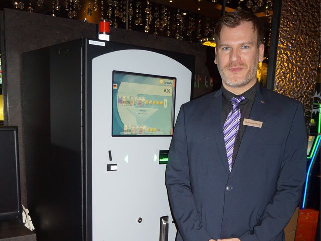 gamesmagazine_'s tweet photo. El nuevo Merkur Casino Halle cuenta con las soluciones de #GeWeTe https://t.co/quew0hbVi5 https://t.co/o7WsZN63dy