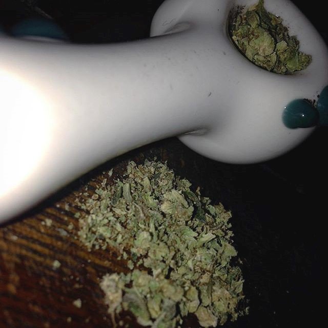ManaPankey's tweet photo. I smoke all day erry day https://t.co/P3hjXrOWKY