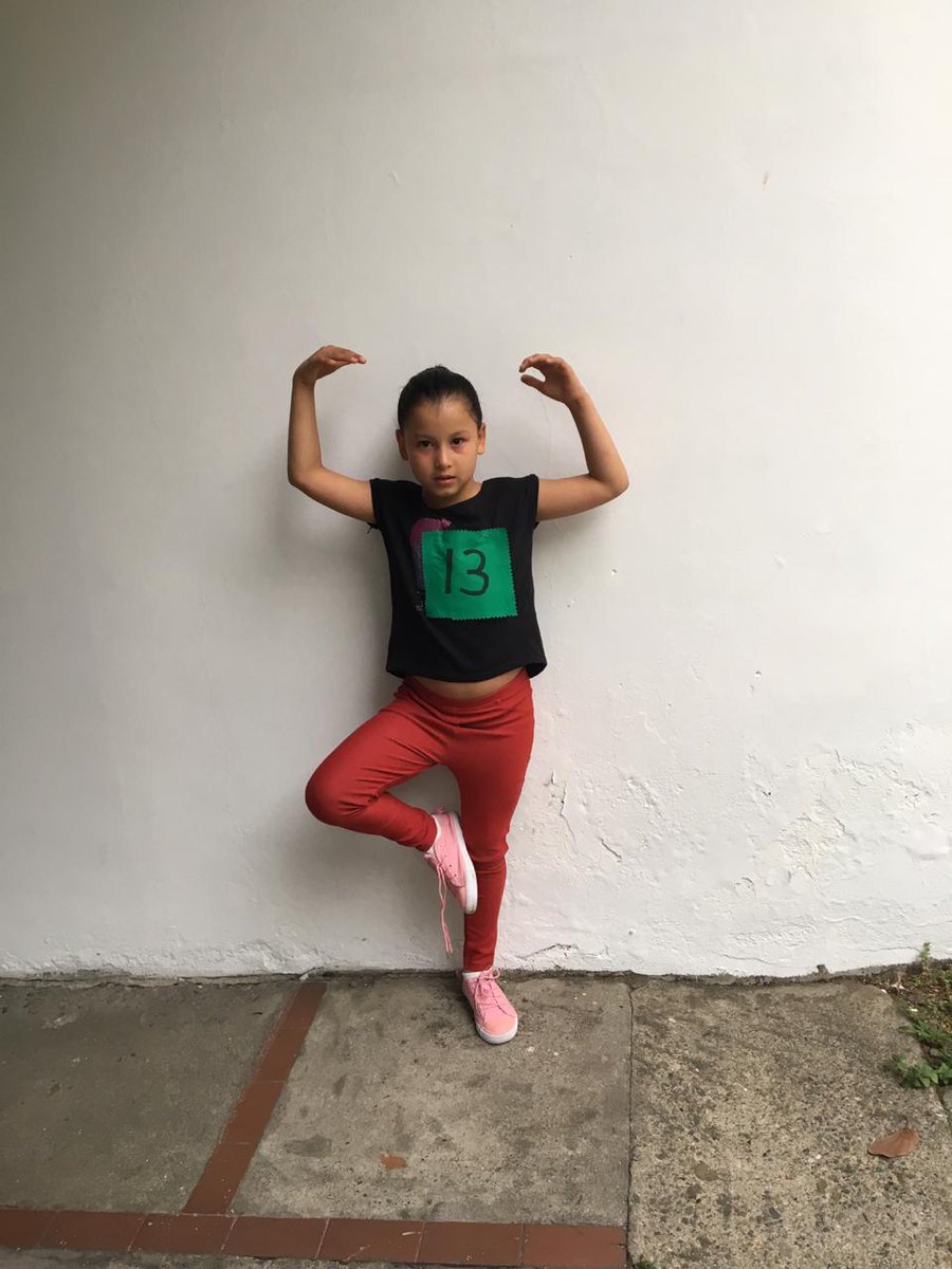 fundangelito's tweet photo. Elizabeth participando, el pasado sábado 23 de febrero, en las audiciones de ballet para ganarse una de las becas de #BalletMetropolitano. #UnSueñoDeTodos https://t.co/Ea45tI435F https://t.co/ZDB9avmJ9G