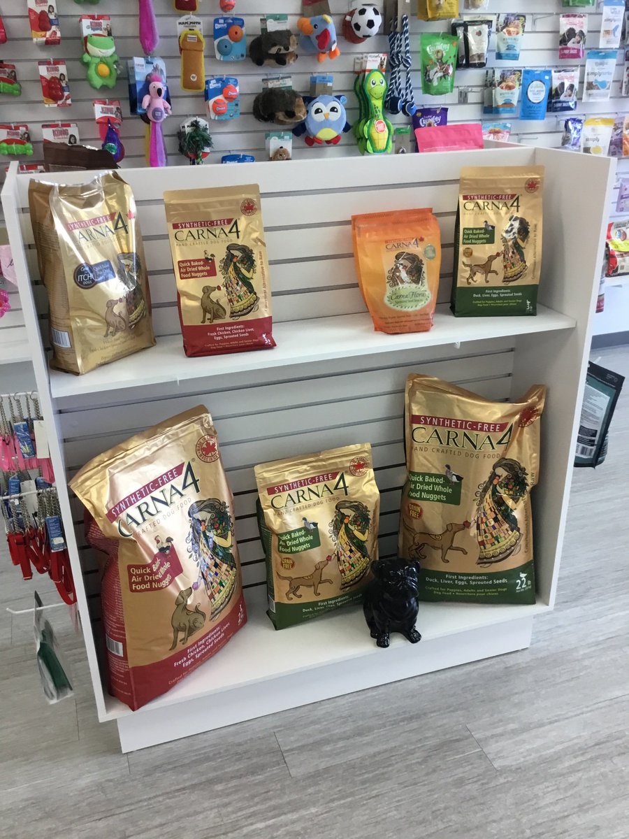 MojosSpotPet's tweet photo. CARNA4...this food ALL the PUPS and CAT enjoy🤘😀🐾❤️🐶🐕👍@carna4  #carna4 #syntheticfree #grainfree #seed #diet #liver #organic #favabeans #egg #duck #chicken #seniordogs #Canadian #dogs #dogsarejoy #CatsOfTwitter #cats #fridayfeeling #MarchMadness #ShopLocal #ShopLocal #local https://t.co/muEQ81EBpv