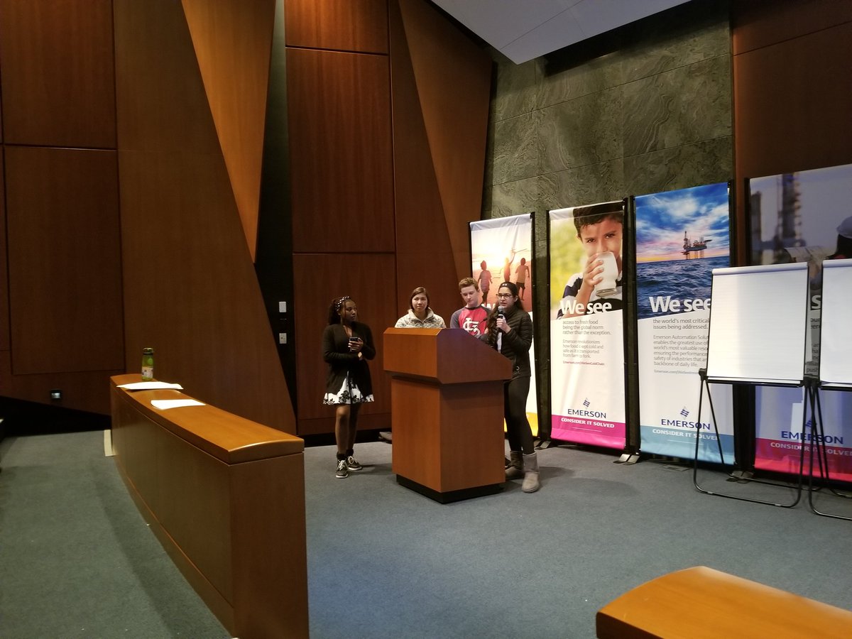 Nekweeks's tweet image. #G2Cplus Parkway West High School