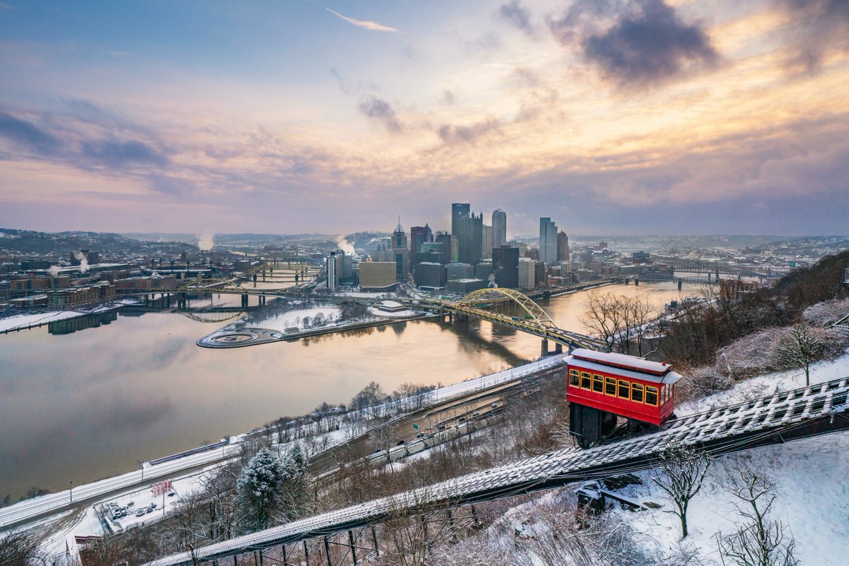 DaveDiCello's tweet photo. Another image from the snowfall today in #Pittsburgh, this time from Mt. Washington. There was some decent color in the sky, but the peak had already begun to fade by the time I made it to Mt. Washington. Still, the glow of sunrise provided a bit of warmth on this frigid morning. https://t.co/0wKghrglbX