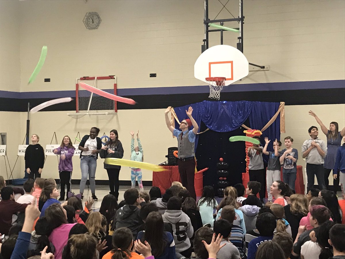 BouchardMrs's tweet photo. What an awesome way to learn about 5 simple machines!  We loved the Mousetrap assembly today.  I wonder how many of these simple machines will appear on April 4th at Hale’s Science Fair? https://t.co/5Vq26yeq6c