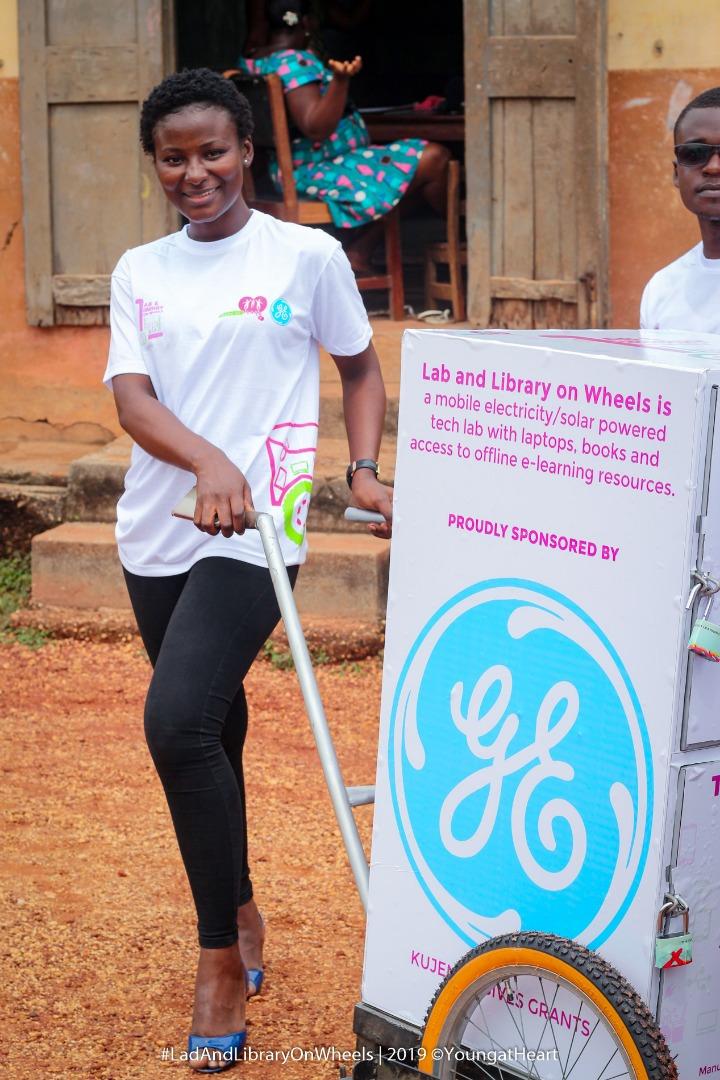 JuniorCampGhana's tweet image. #LabandLibraryOnWheels launched ! We cant help but smile at the potential it holds in addressing issues of access to digital tools and resources to facilitate S.T.E.A.M education. Watch this space for its impacts!