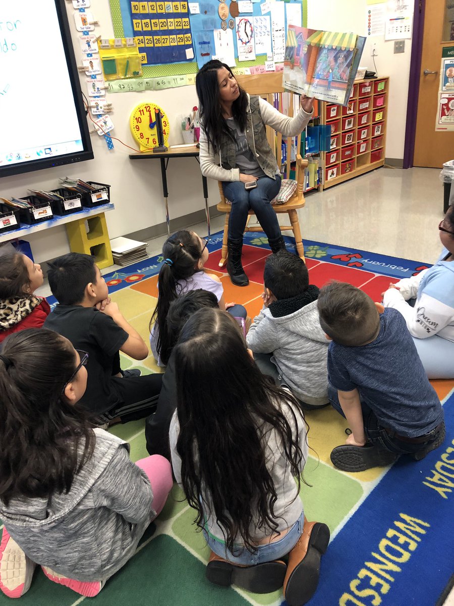Thank you <a href="/ErikaEchegaray/">Erika Echegaray</a> for coming to our classroom and reading to us. We enjoyed the book. #FinchFalcons