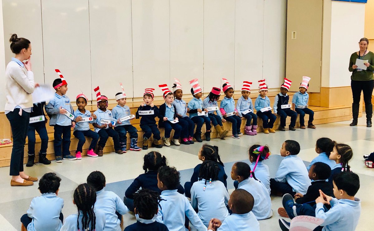 Happy Dr. Seuss Day with the awesome K1 students and teachers @BRCPS https://t.co/O8feTDcxS3
