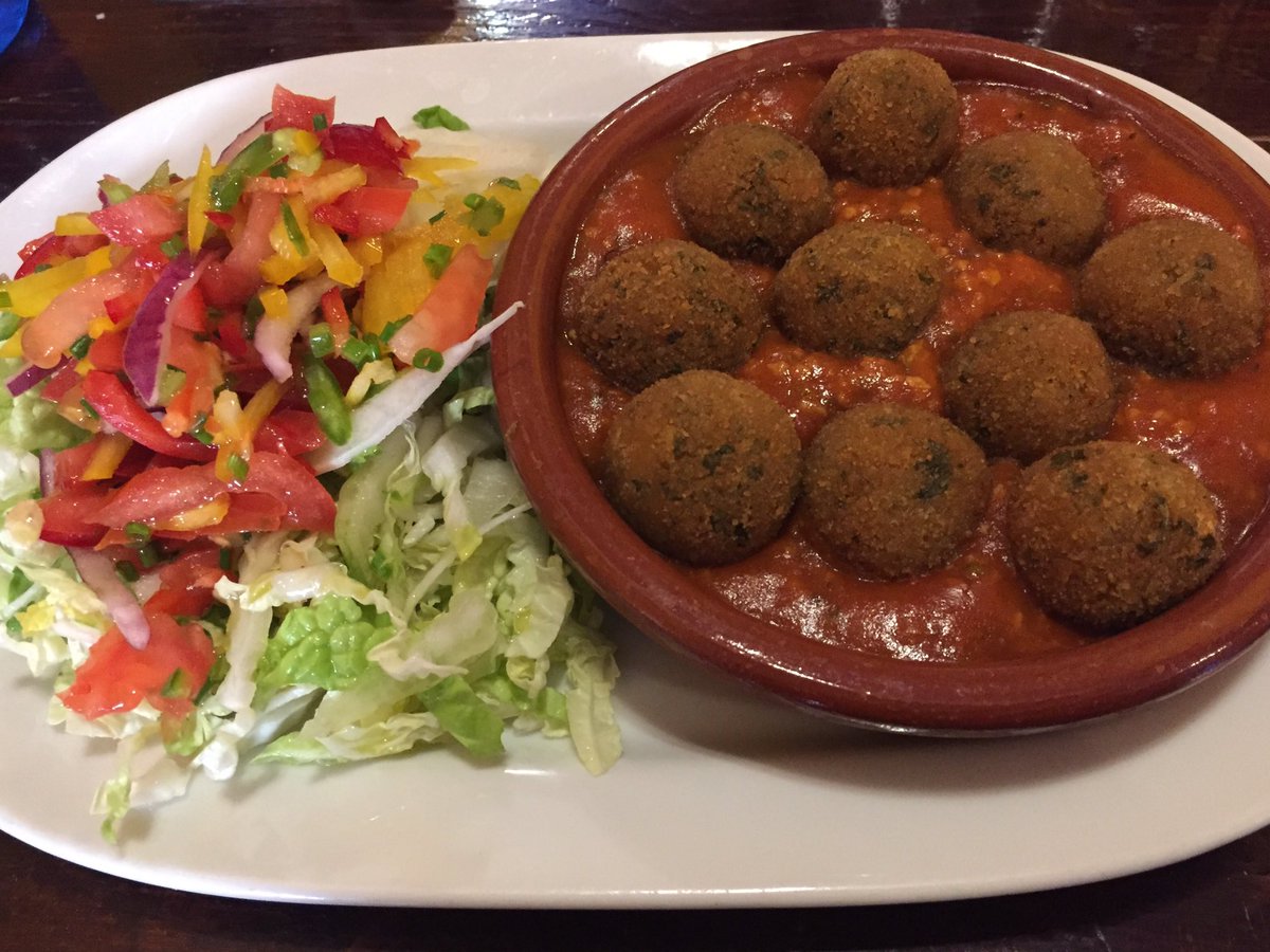 sofimymusic's tweet photo. #vegan #govegan #albondigasdeseitan #food #seitan #meetballs https://t.co/Pdg1c7eWmM