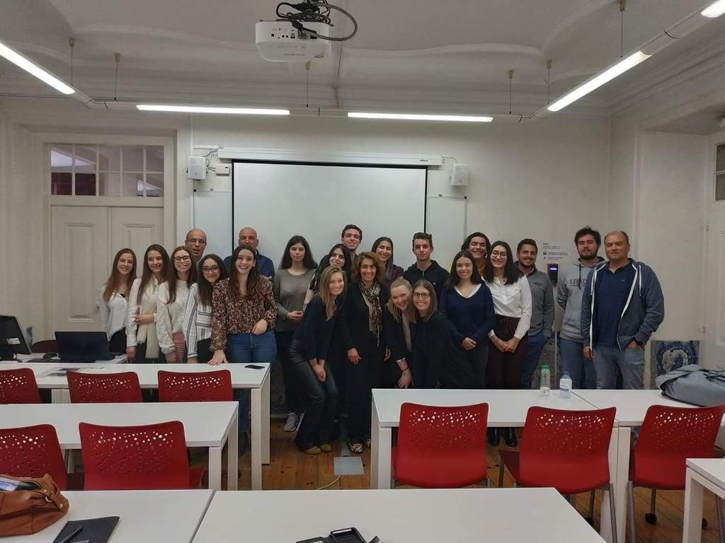 Os alunos do 1º ano da Licenciatura em Gestão de Marketing apresentaram os seus projetos desenvolvidos em parceria com a Federação Portuguesa de Surf, ao longo do 1º Semestre nas UC's de Fundamentos de Marketing e de Fundamentos de Gestão.

#ipamlisboa #ipam