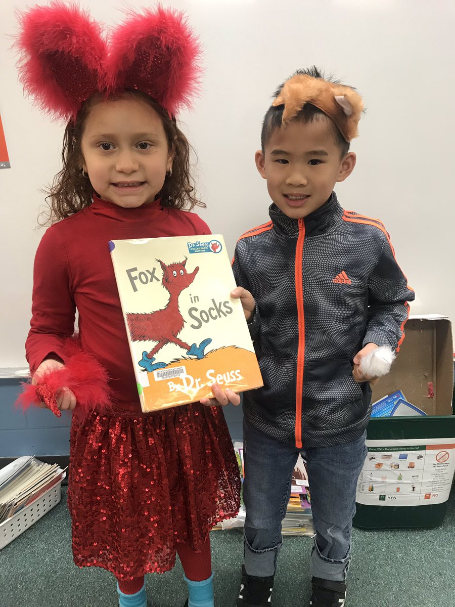 SealesTinyDinos's tweet photo. HAPPY BIRTHDAY @drseuss1904 We love celebrating every year! #Thing1and2 #CatInTheHag #CindyLouWho #FoxinSocks #HortonHearsAWho https://t.co/bcQUv1UUfL