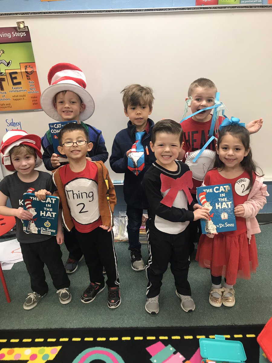 SealesTinyDinos's tweet photo. HAPPY BIRTHDAY @drseuss1904 We love celebrating every year! #Thing1and2 #CatInTheHag #CindyLouWho #FoxinSocks #HortonHearsAWho https://t.co/bcQUv1UUfL