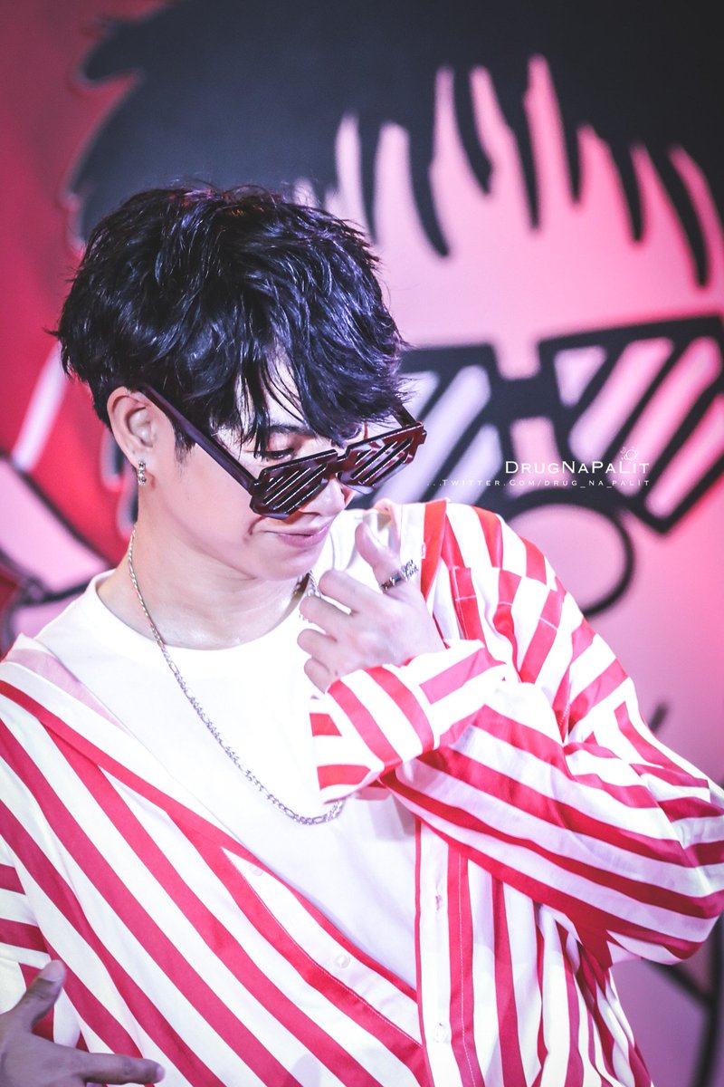 drug_na_palit's tweet photo. โอ่ยยยยยยยยยยยยยยยำสวำ
#เป๊กผลิตโชค 
#โก๋แก่ลันเตาxPeck 
#PeckPalitchoke 
#palitgallery 
#DrugPixx https://t.co/61YNXEWfe3