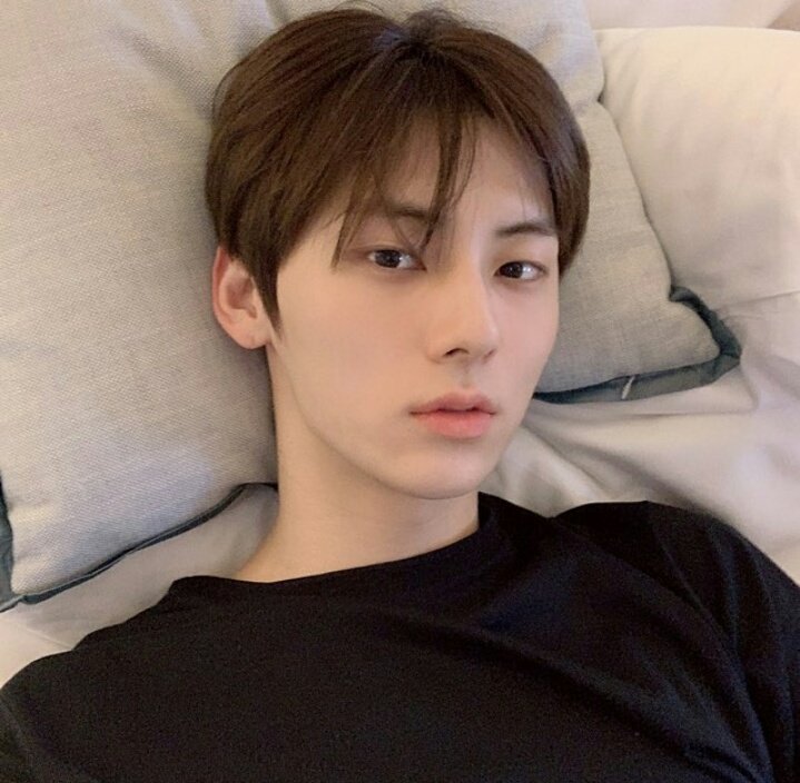 🍒 황민현 9895 tweet media