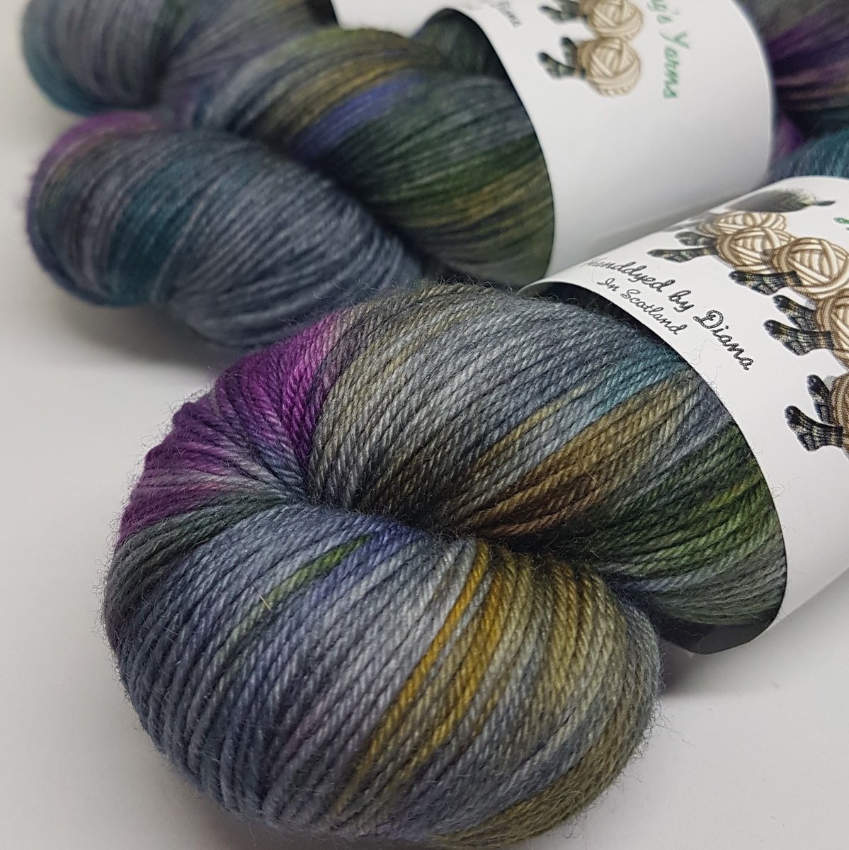 lovebugsyarns's tweet photo. Tomorrow's update (7pm UK time 😉) - new colours and older ones too 😊 
Discount code available at the update. 
Here's to the weekend ❤❤
#lovebugsyarns #yarnlovers #ukdyer #supportsmallbusiness #knittersofinstagram #yarnislife #ukyarn #yarnaddict #knitting #handdyed https://t.co/4gaFy0lHCV