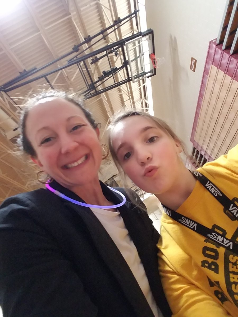 HHSKruser's tweet photo. Last day!!!
@HuntleyHS @HHSRedRaidersPE @HHSMeindl https://t.co/yn49Fzr82F