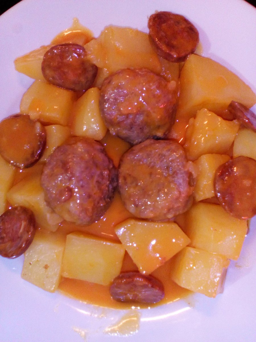 HomeCookSpain's tweet image. 🥘My Casserole Recipes
🗒️miggylovesfood.com/?s=casserole
#⃣ #Casseroles #Recipes #MiggyLovesFood